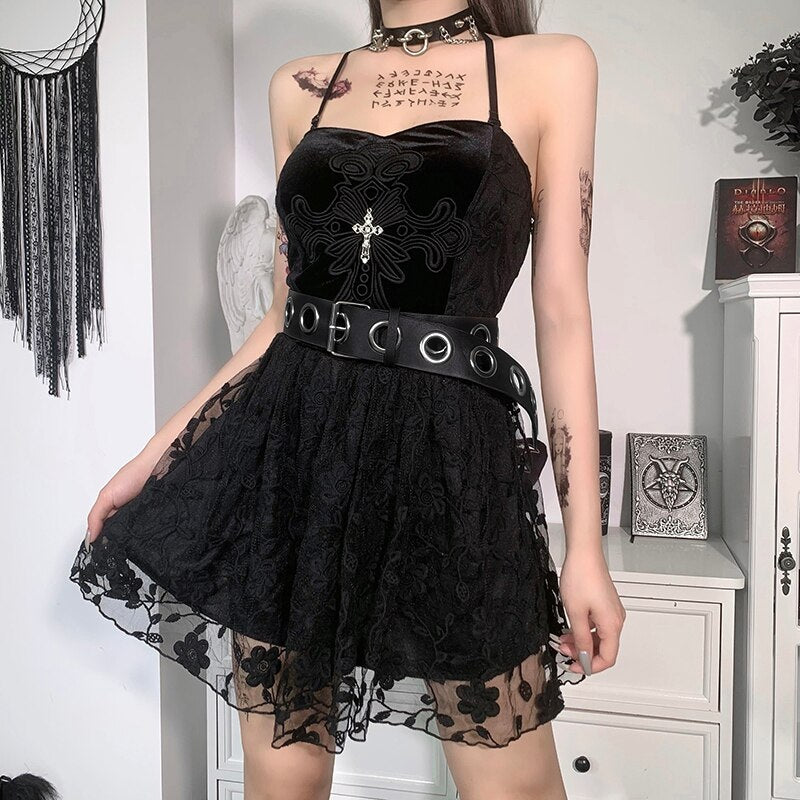 Punk Cut Out Ring Leather Belt