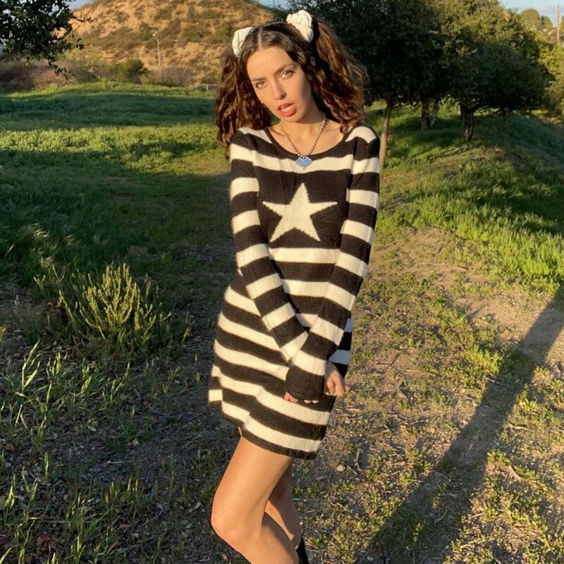 Gothic Black Stripe Star Print Dress