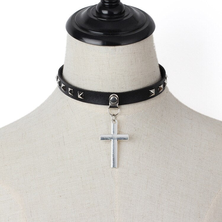 Cross Pendant Necklaces Choker