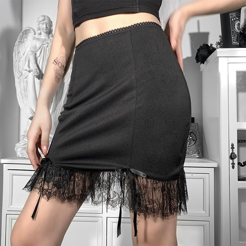 Gothic Sexy Lace Trim Bodycon Skirt